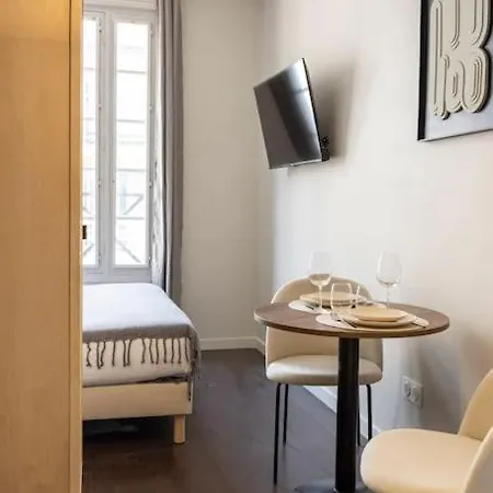 Serenity Spot 5 Minutes Away From Paris Apartment